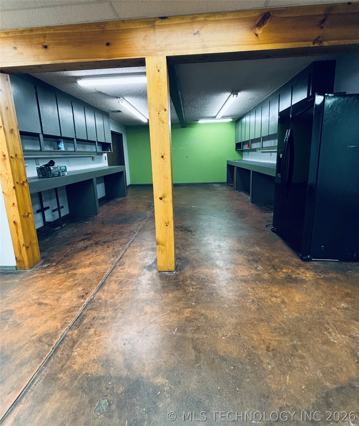 125 N Cherokee Property Photo 9