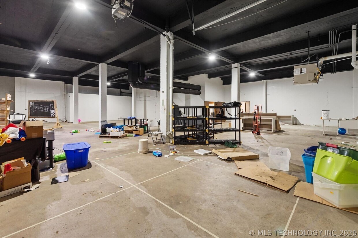 125 N Cherokee Property Photo 11