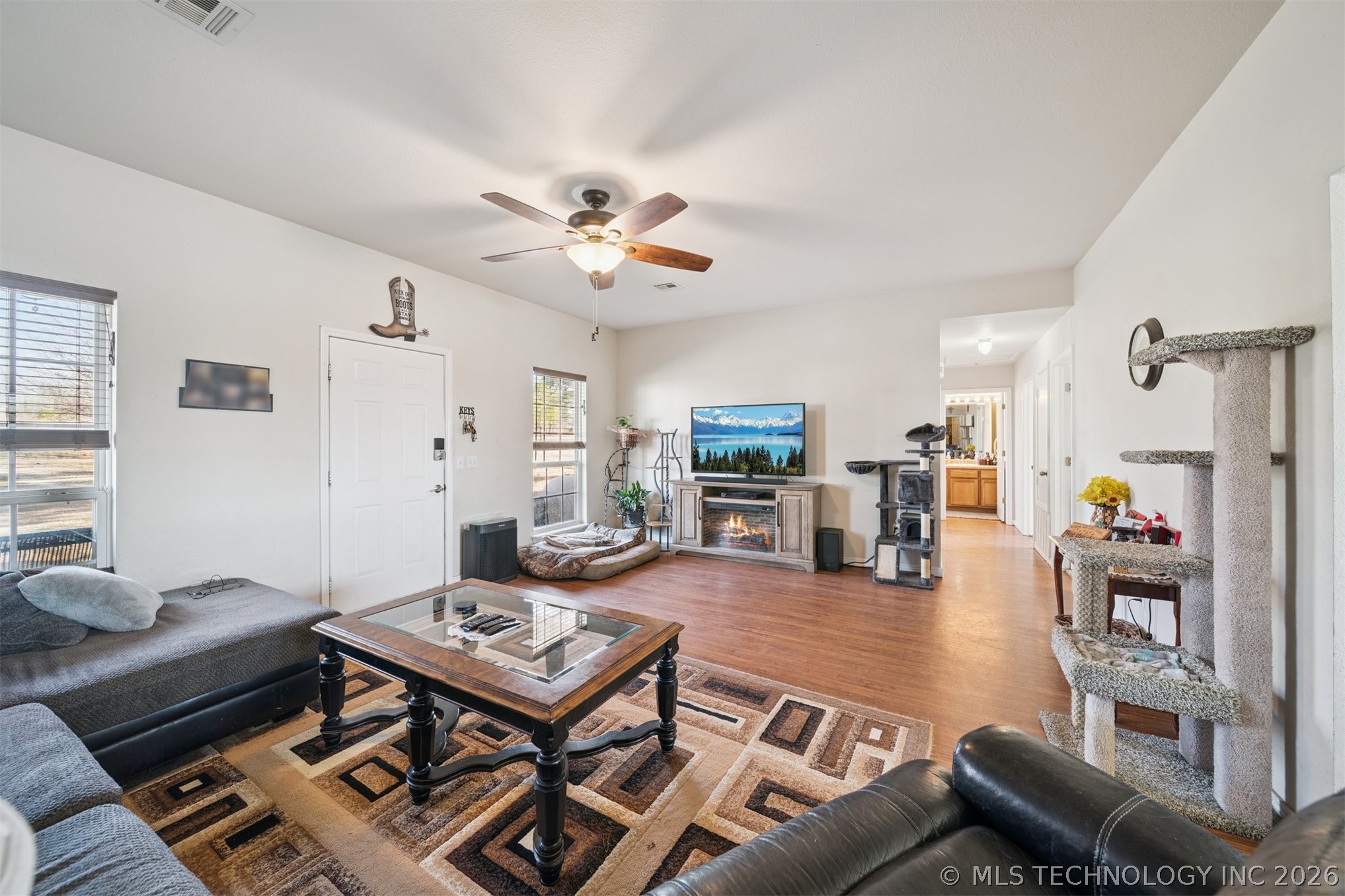 5452 S 369th West Avenue Property Photo 3