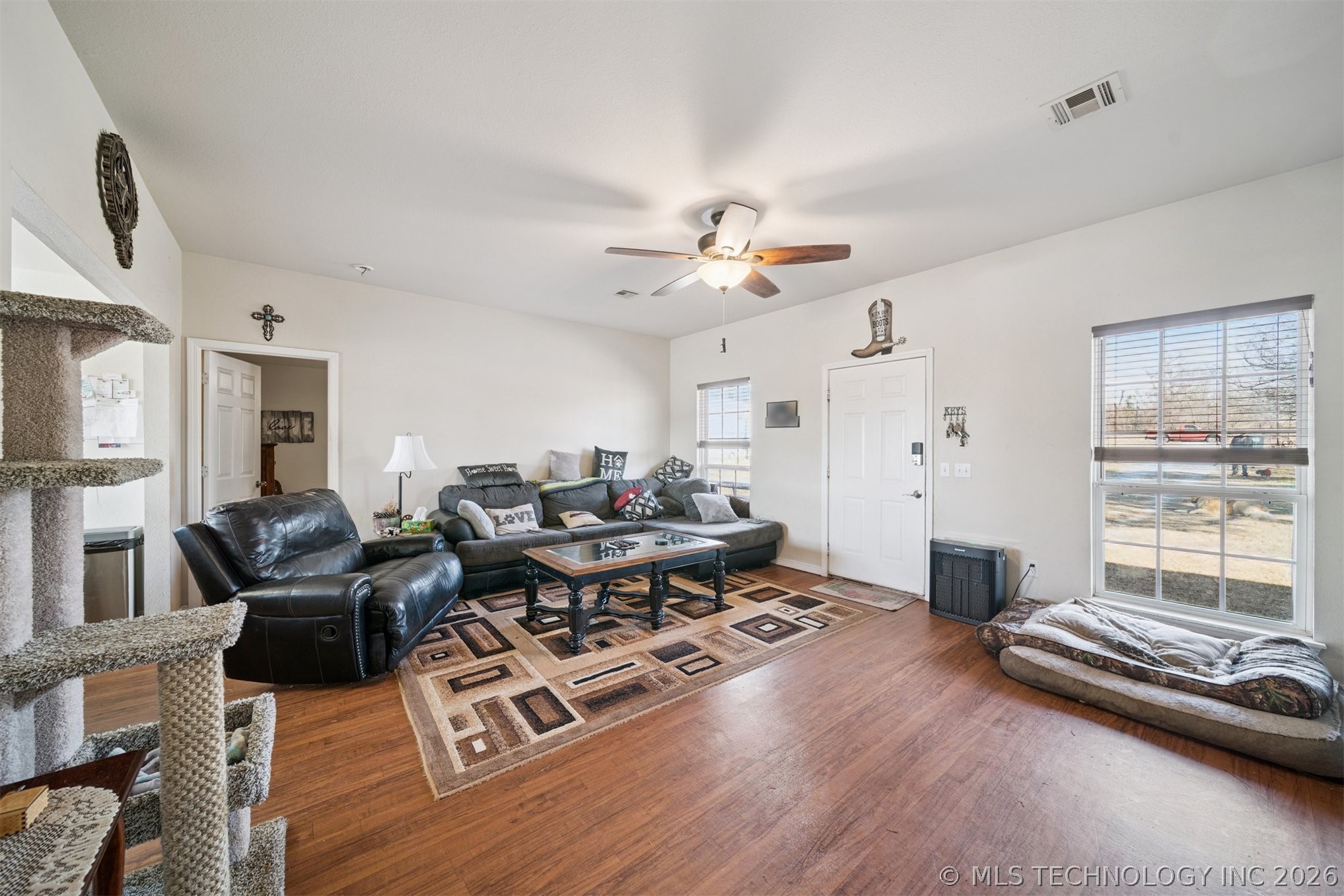 5452 S 369th West Avenue Property Photo 4