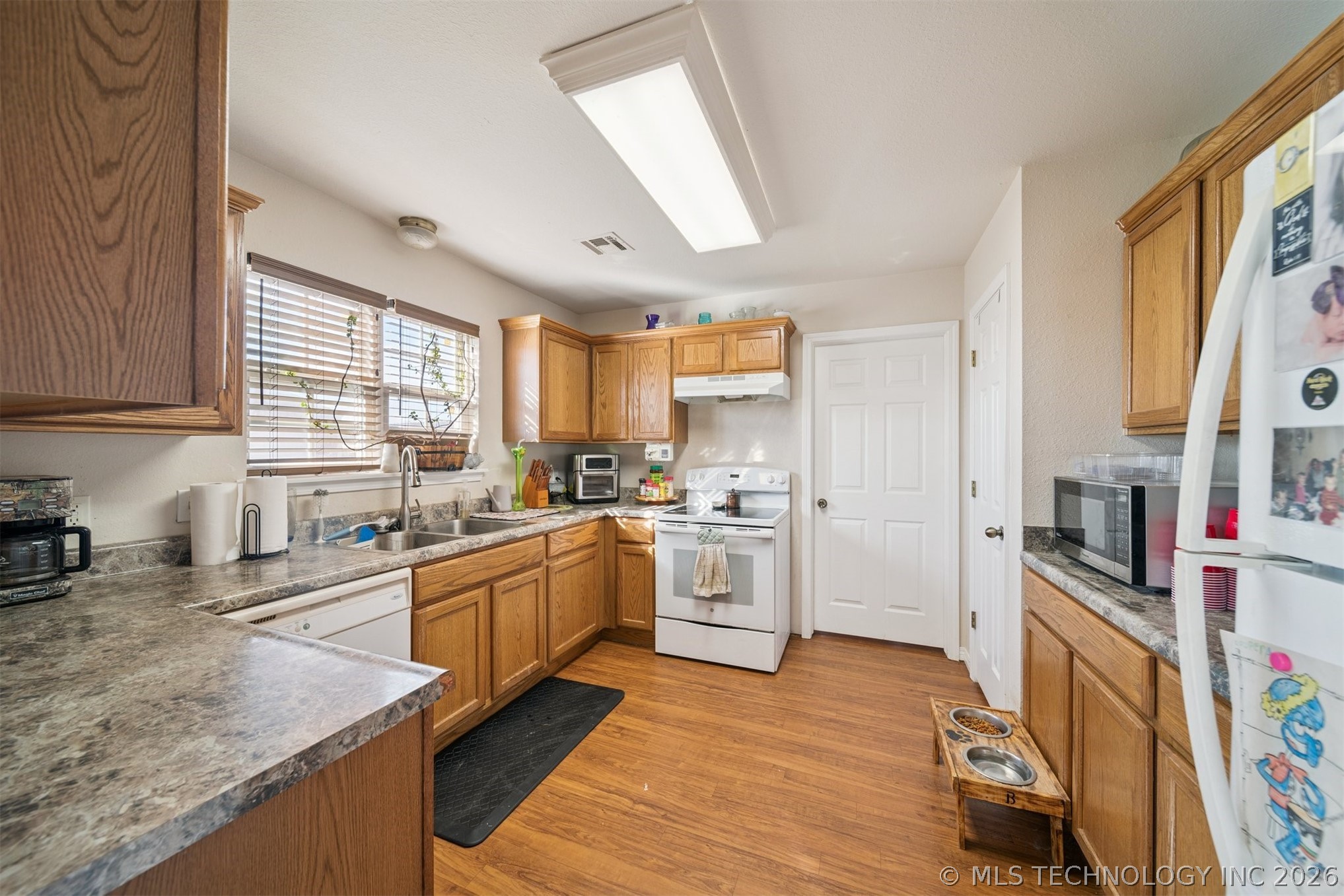 5452 S 369th West Avenue Property Photo 7