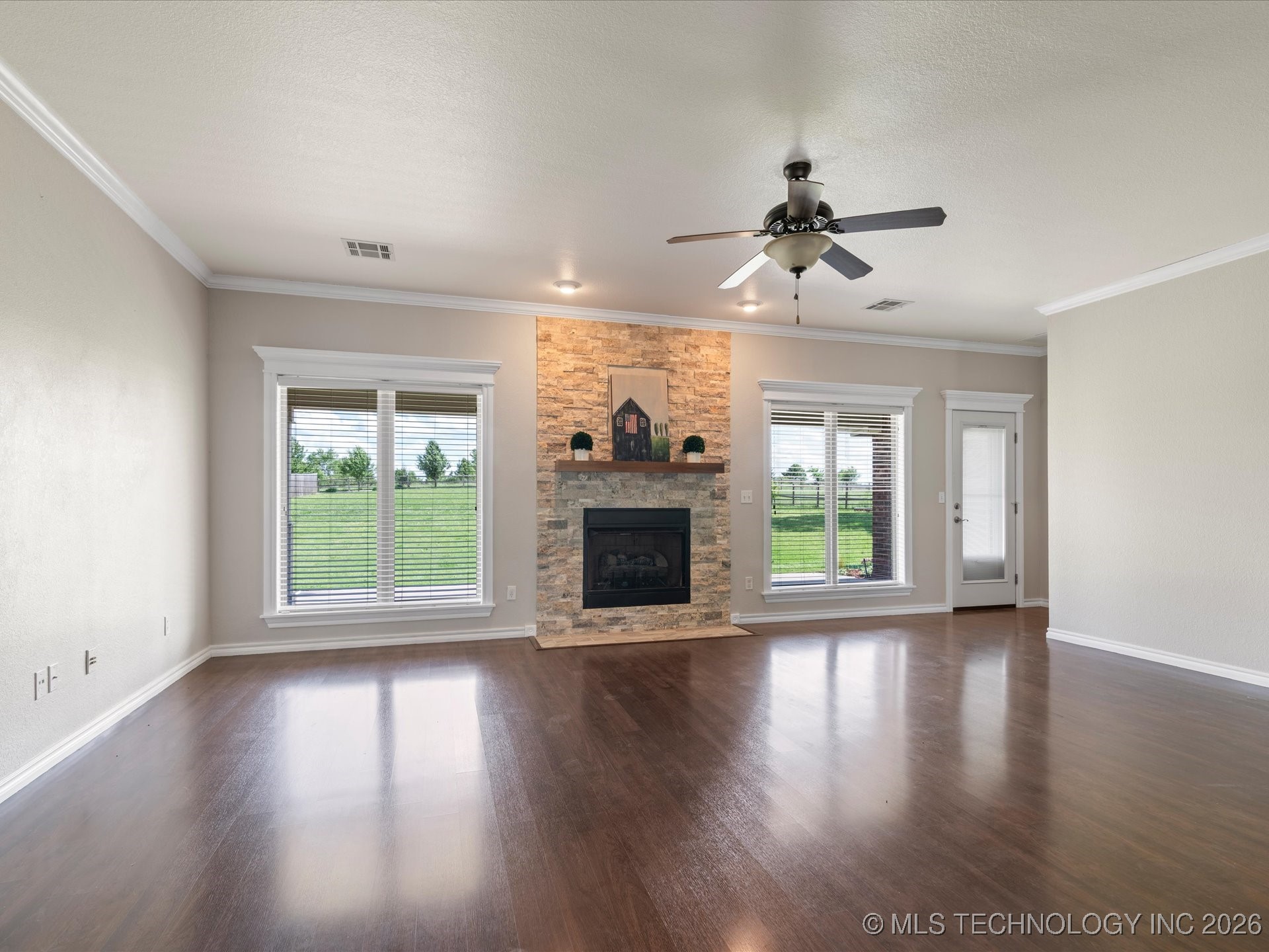 5817 Woodland Road Property Photo 6