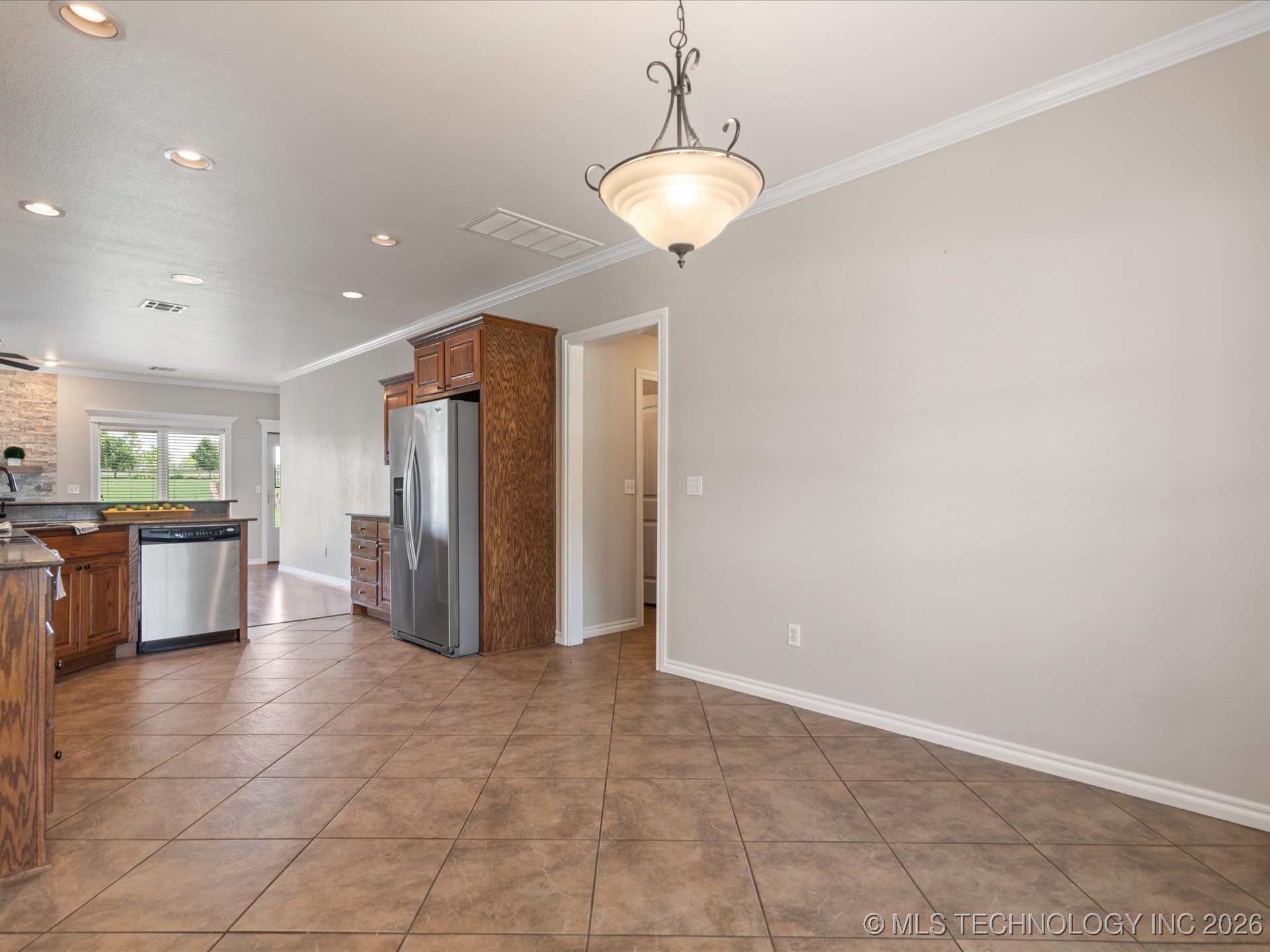 5817 Woodland Road Property Photo 13