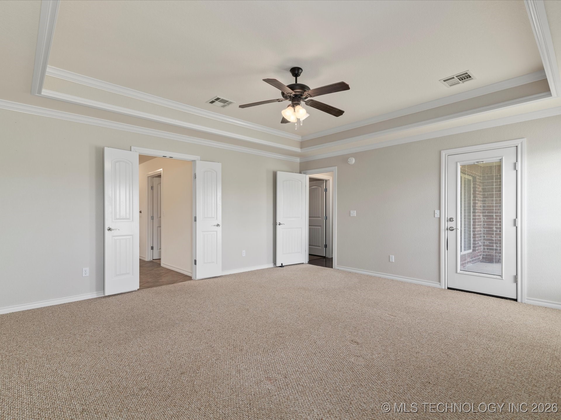 5817 Woodland Road Property Photo 17