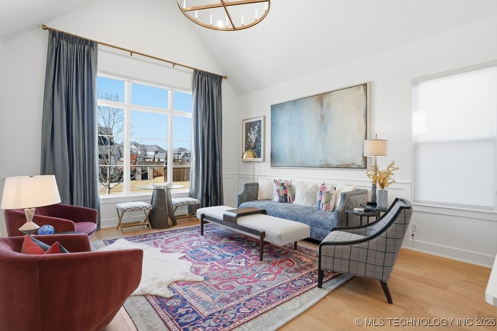 4705 S Retana Avenue Property Photo 4