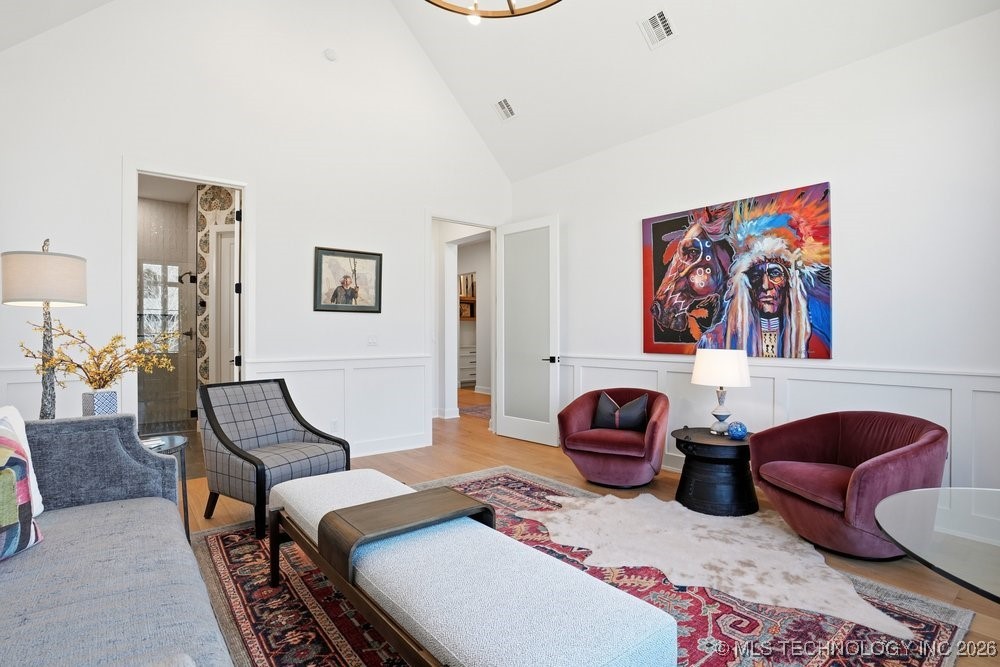 4705 S Retana Avenue Property Photo 6