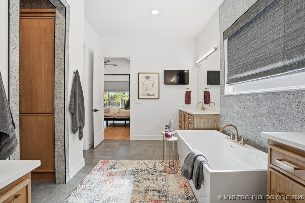 4705 S Retana Avenue Property Photo 25