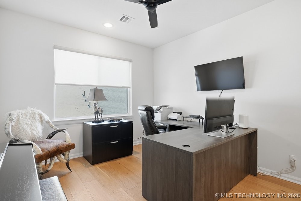 4705 S Retana Avenue Property Photo 41