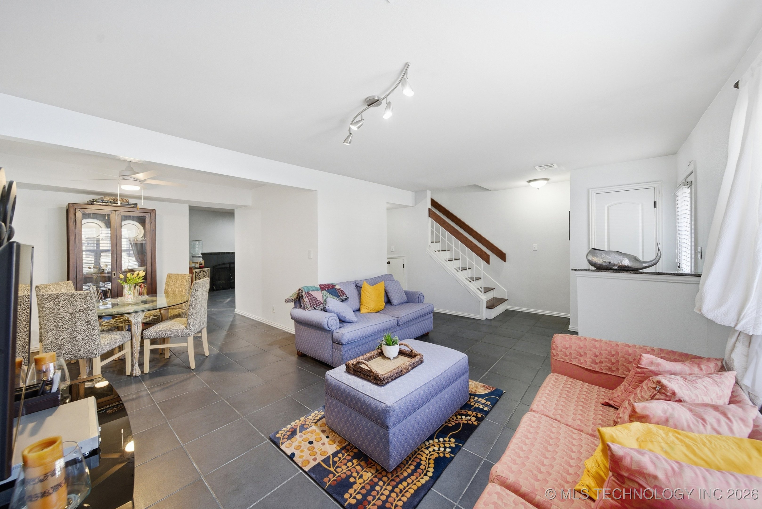 4617 S Granite Avenue 4617 Property Photo 7