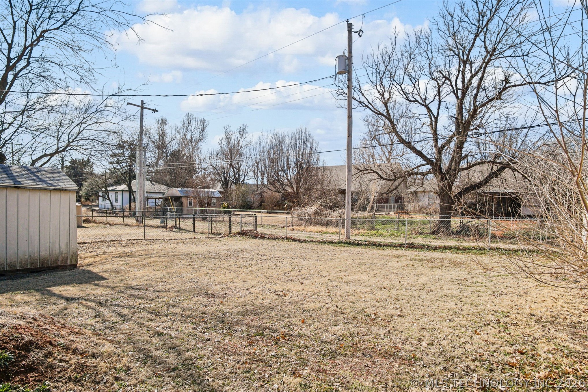 611 N Van Buren Property Photo 23