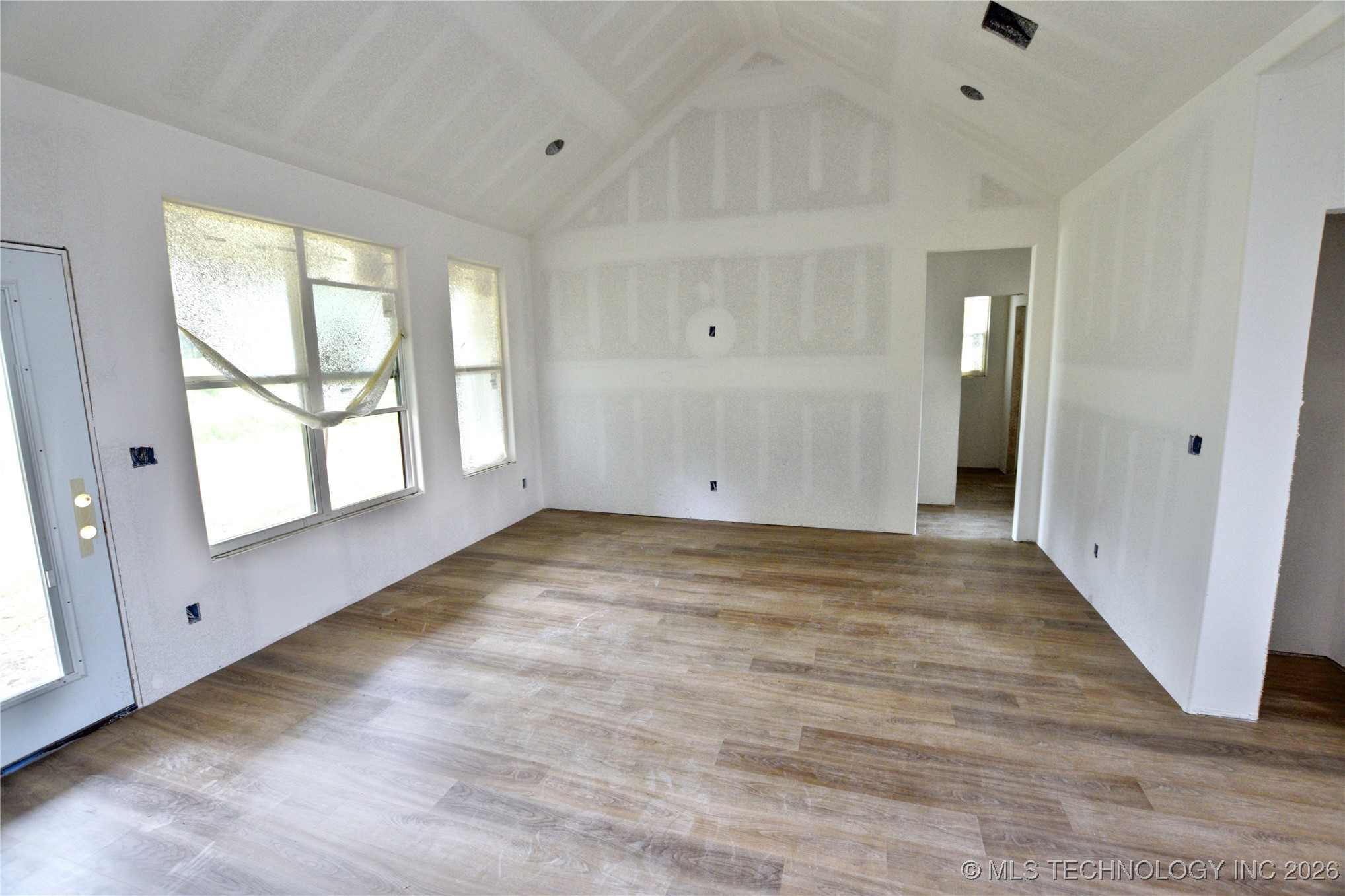 25130 S 519 Road Property Photo 4