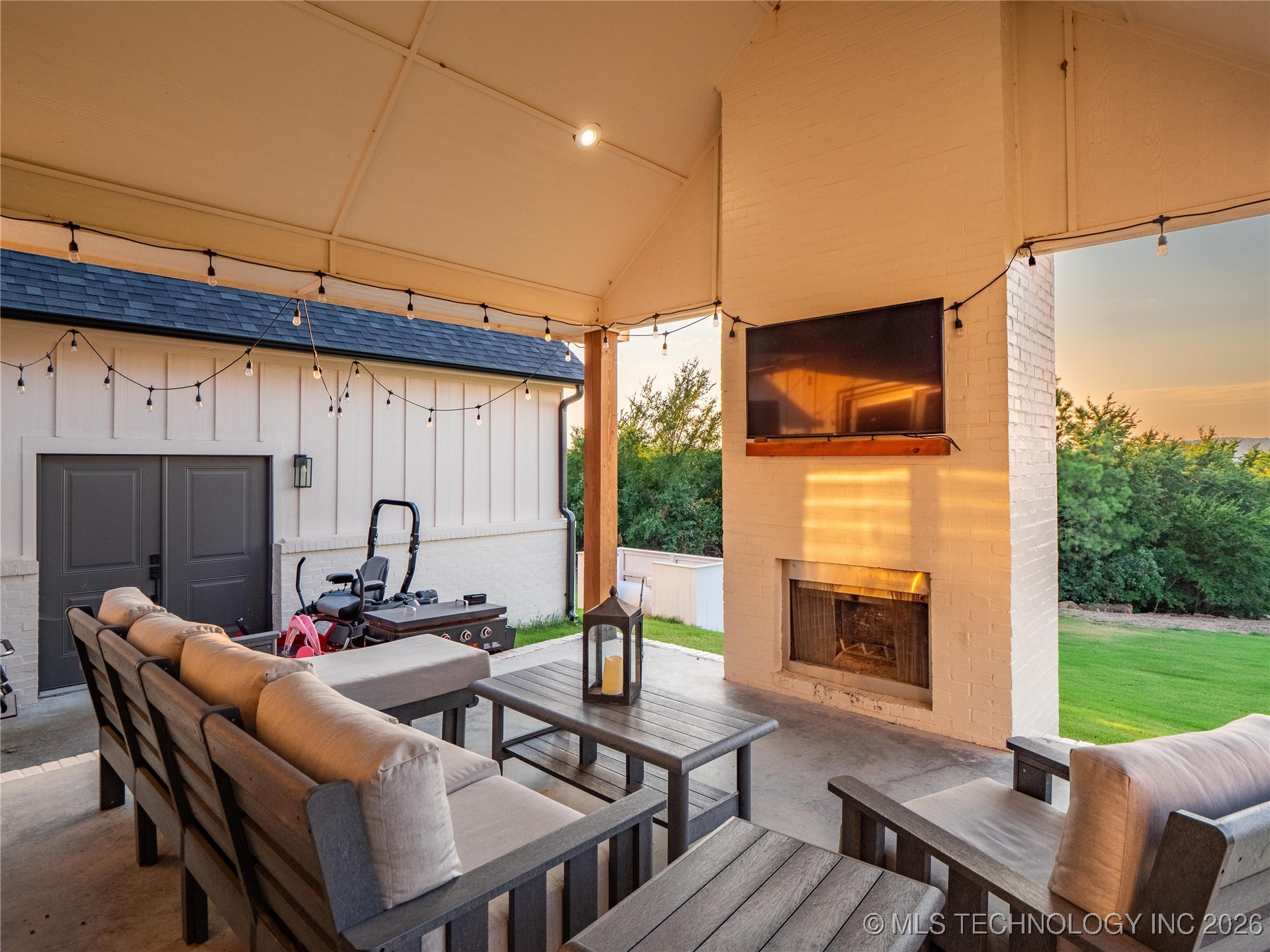 288 Channel Point Property Photo 37