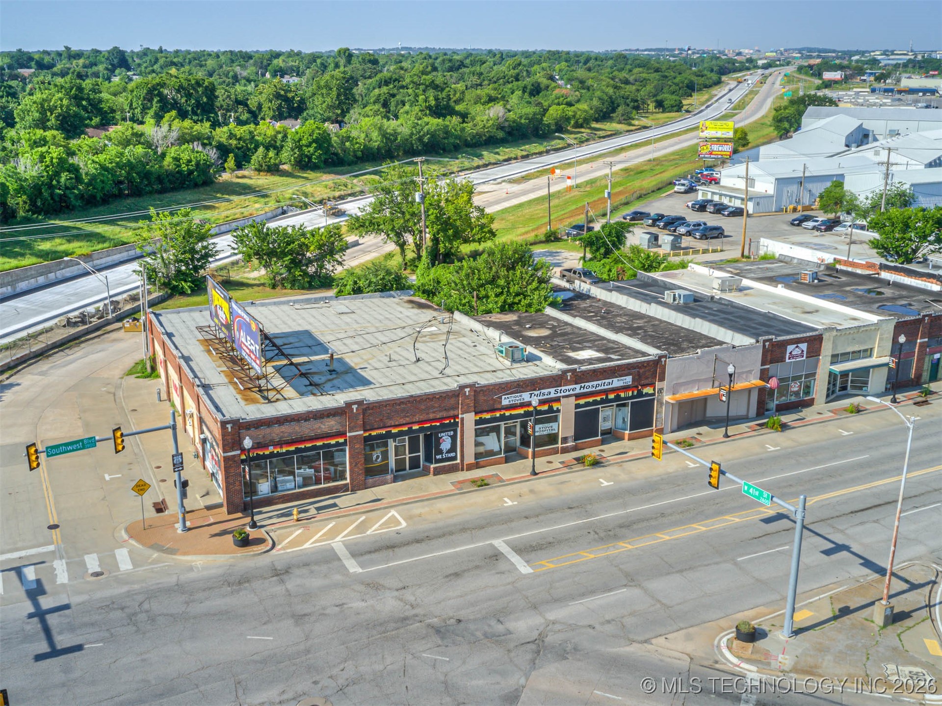 4067 Southwest Boulevard Property Photo 1