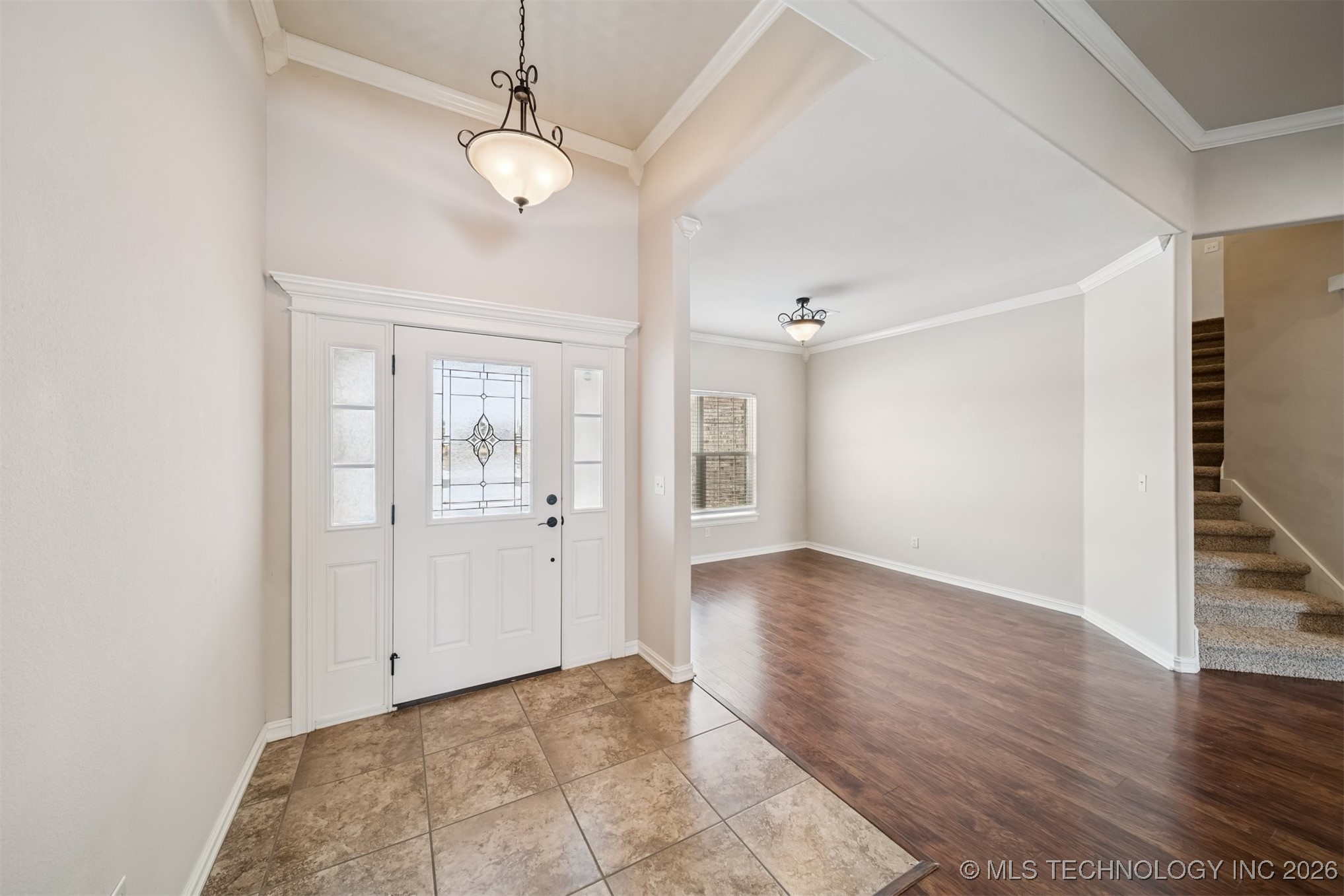 3823 Oakwood Drive Property Photo 4