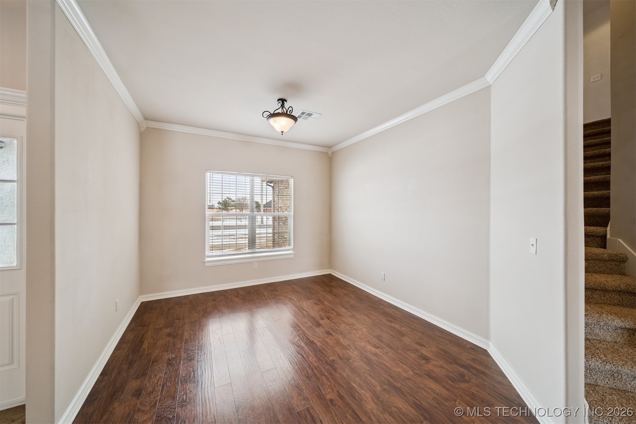 3823 Oakwood Drive Property Photo 5