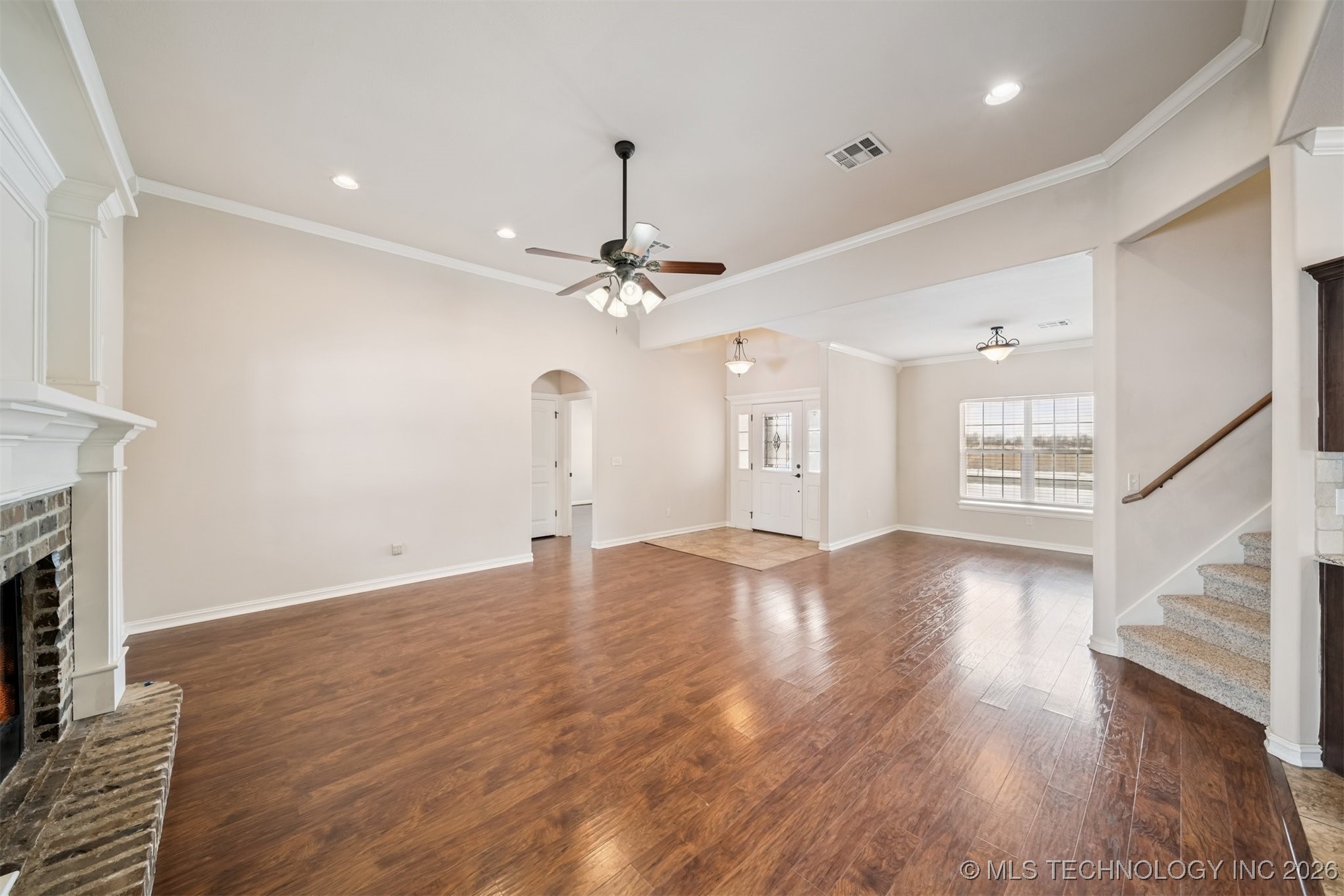 3823 Oakwood Drive Property Photo 7