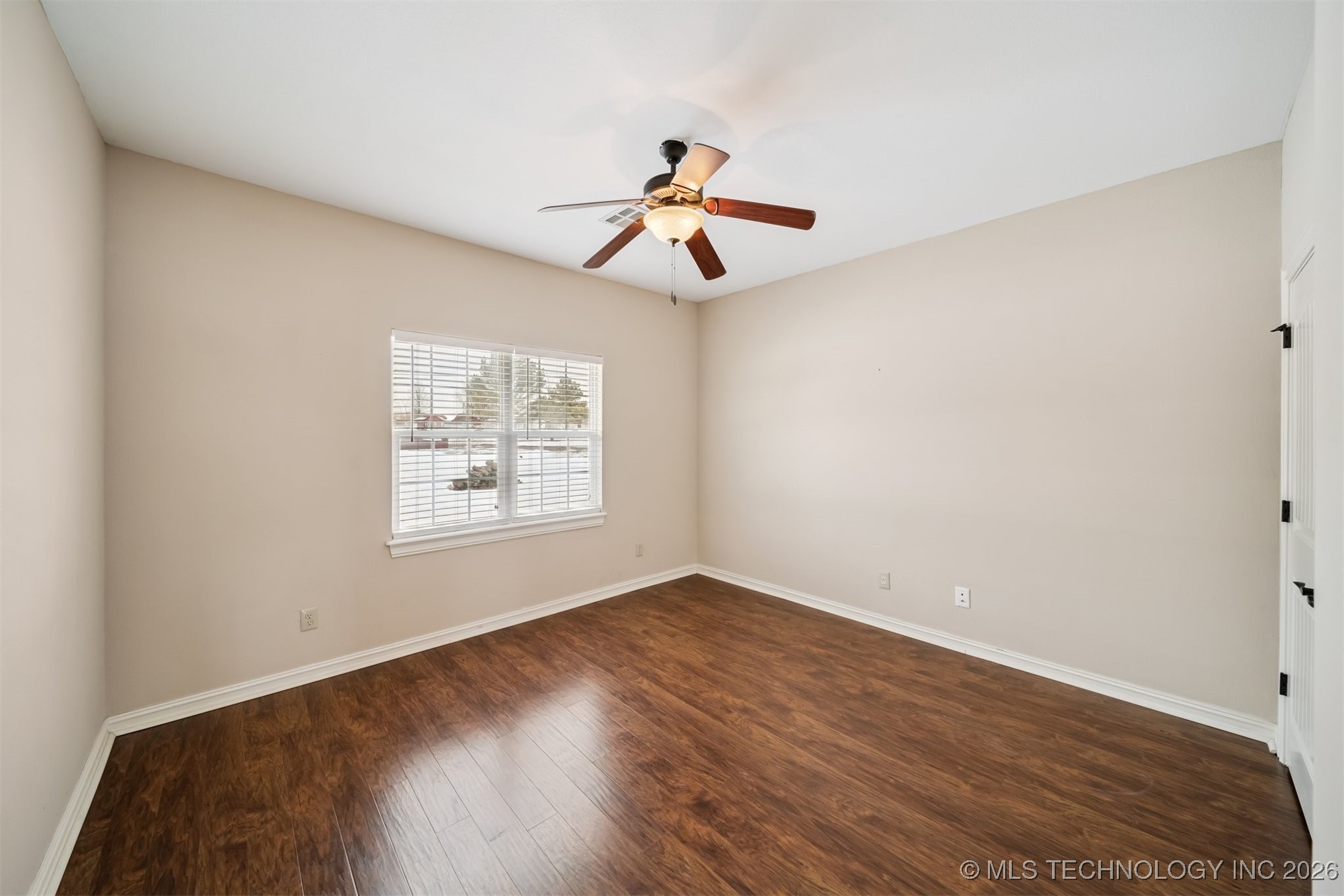 3823 Oakwood Drive Property Photo 18