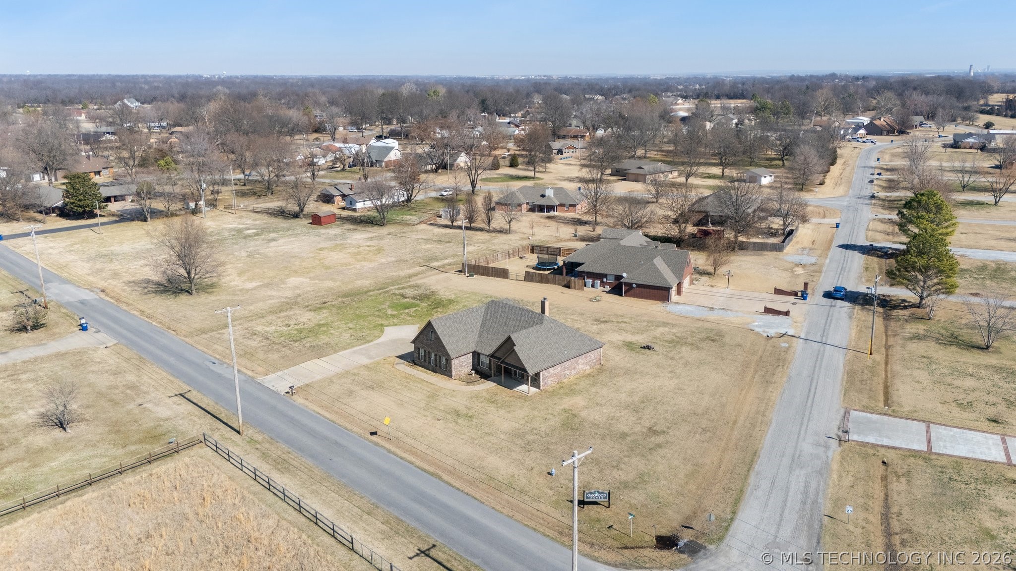 3823 Oakwood Drive Property Photo 34