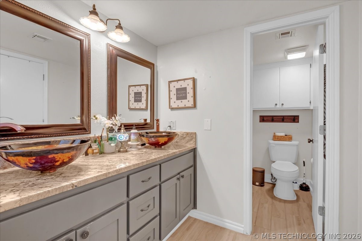 2652 W Galveston Street Property Photo 31