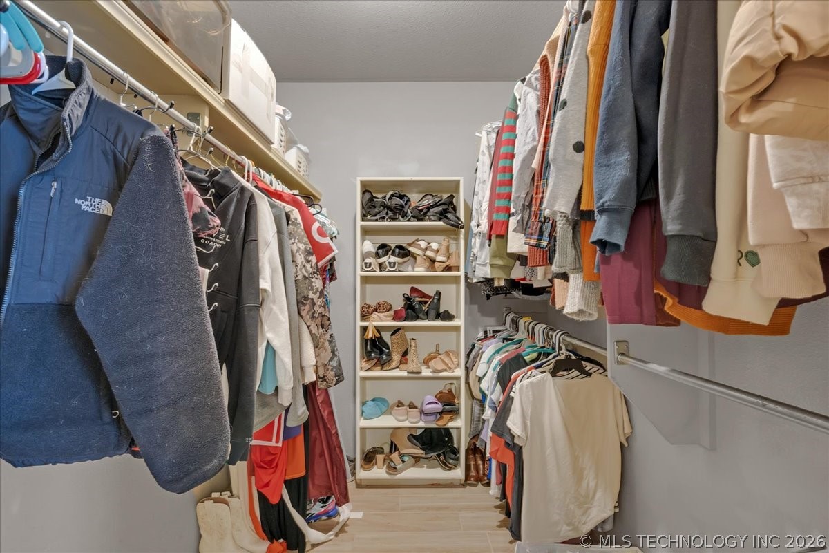 2652 W Galveston Street Property Photo 32