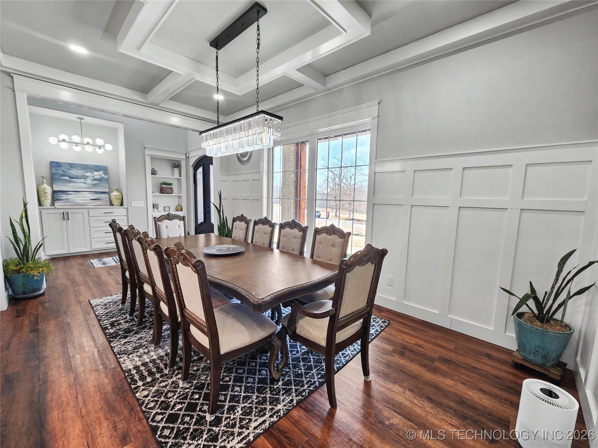 982 Edgewater Boulevard Property Photo 13