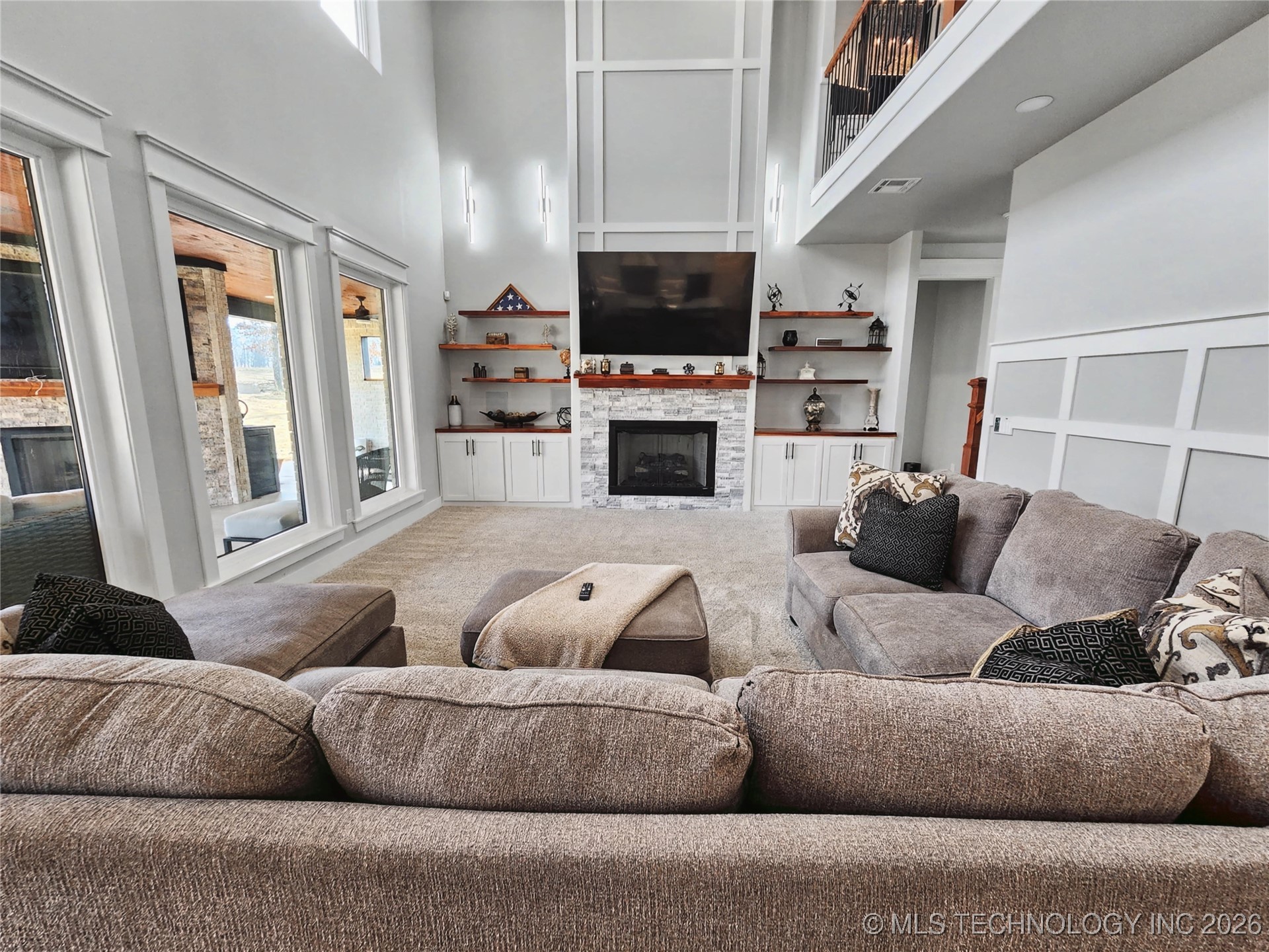 982 Edgewater Boulevard Property Photo 21