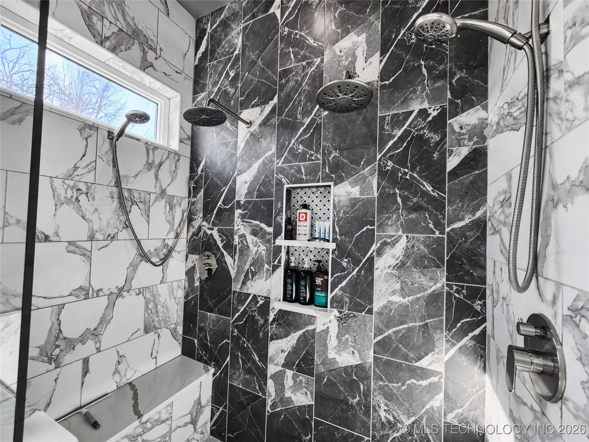 982 Edgewater Boulevard Property Photo 51