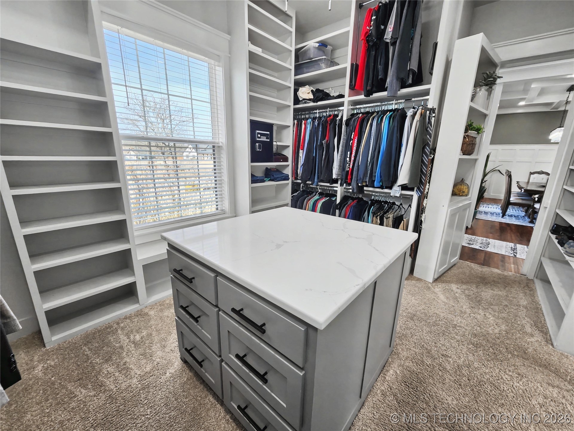 982 Edgewater Boulevard Property Photo 53