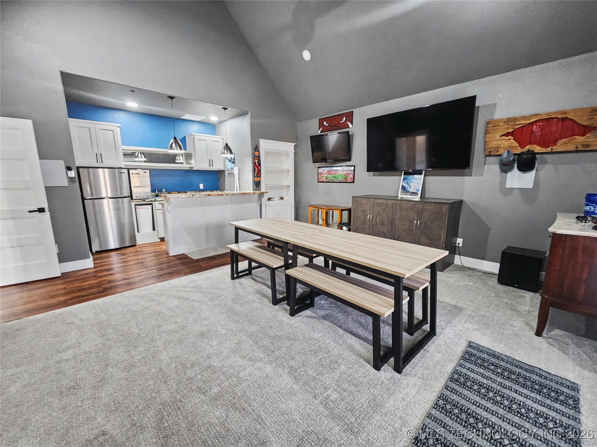 982 Edgewater Boulevard Property Photo 68