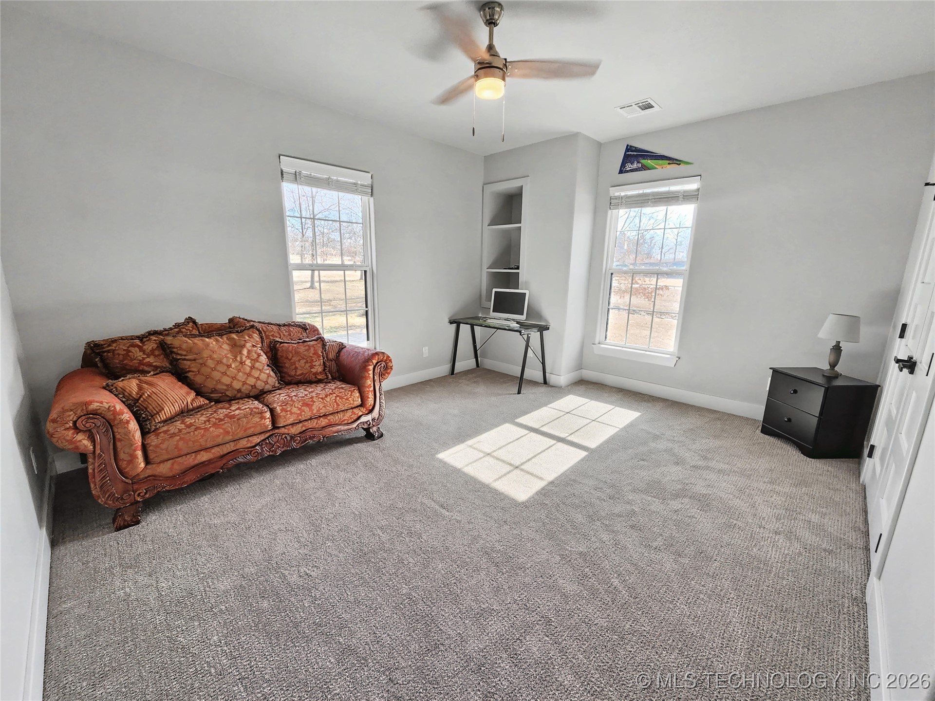 982 Edgewater Boulevard Property Photo 85