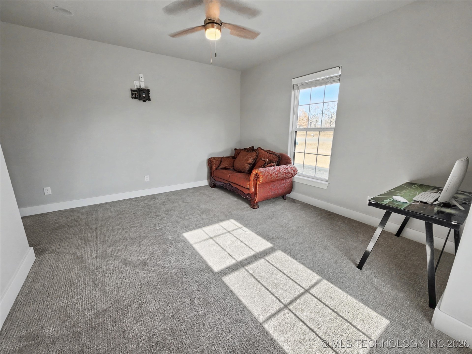 982 Edgewater Boulevard Property Photo 87