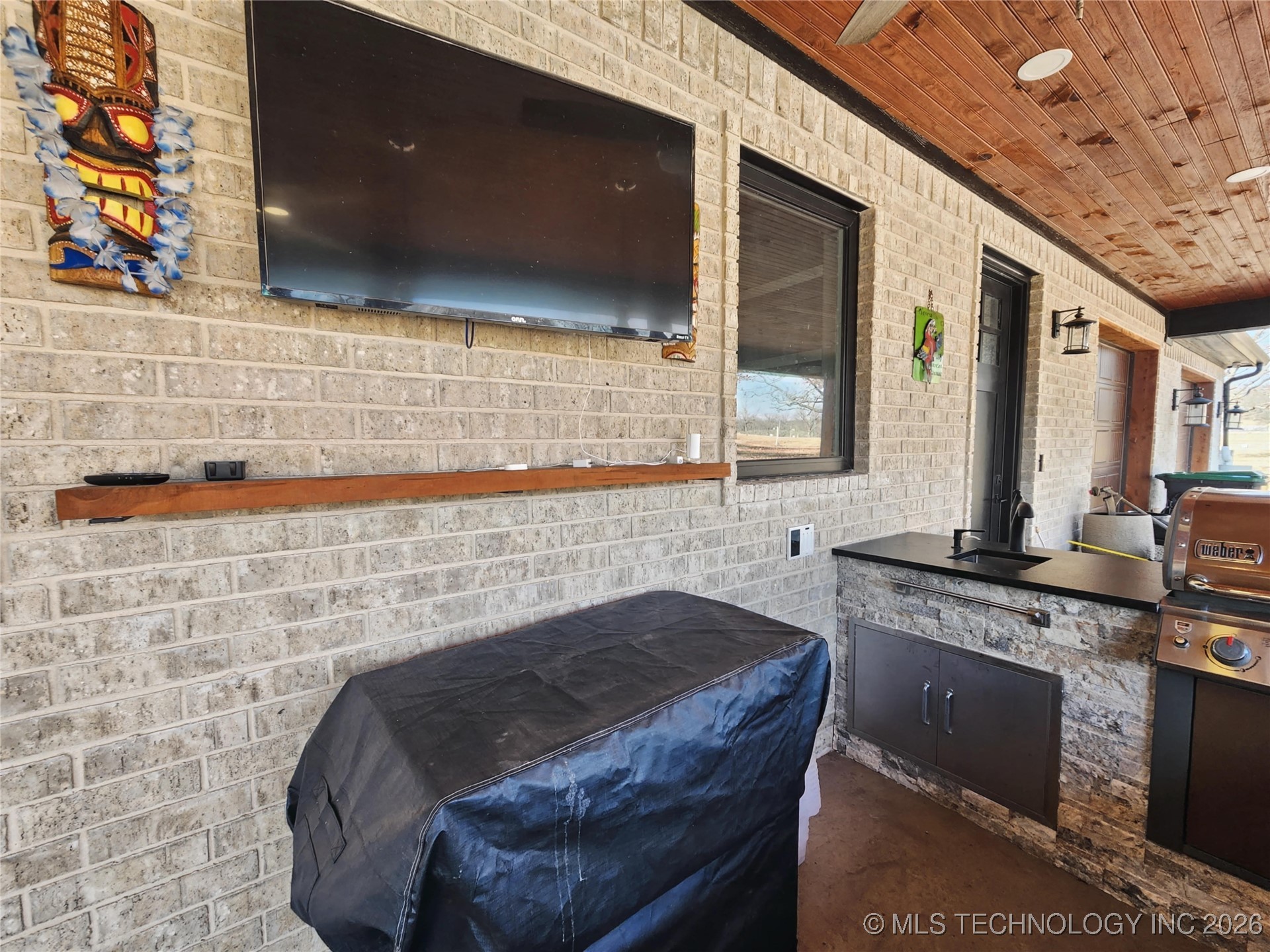 982 Edgewater Boulevard Property Photo 96