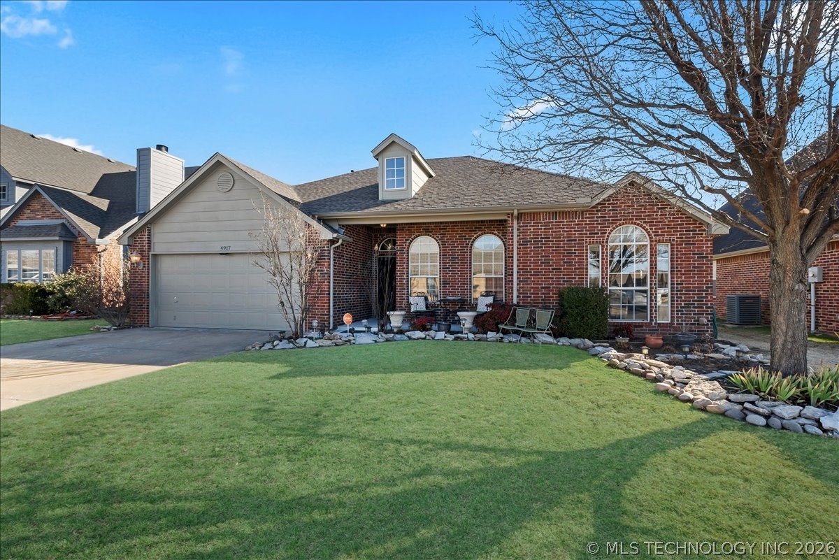 4917 S 190th East Avenue Property Photo 1