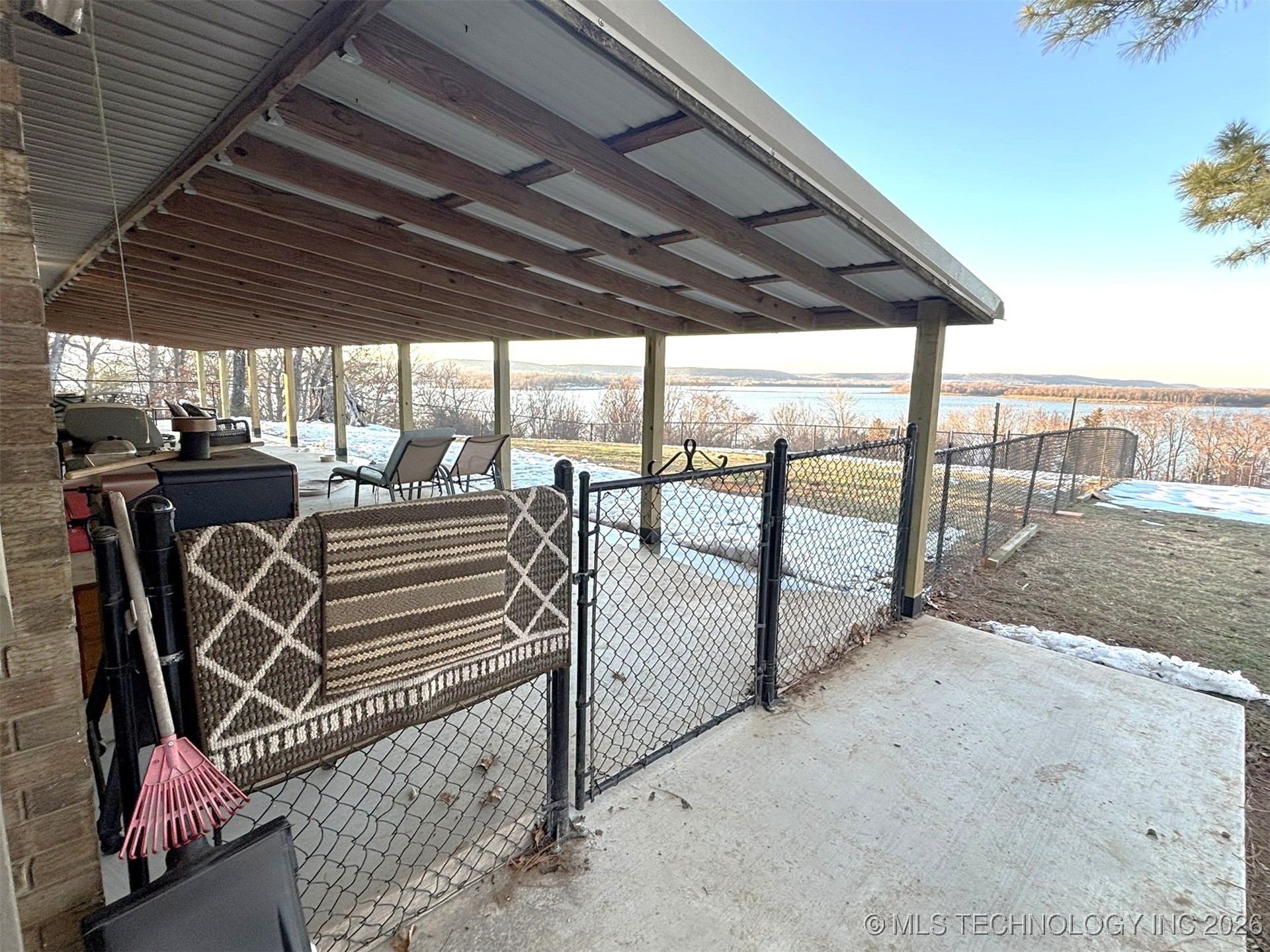 1148 Albert Road Property Photo 8