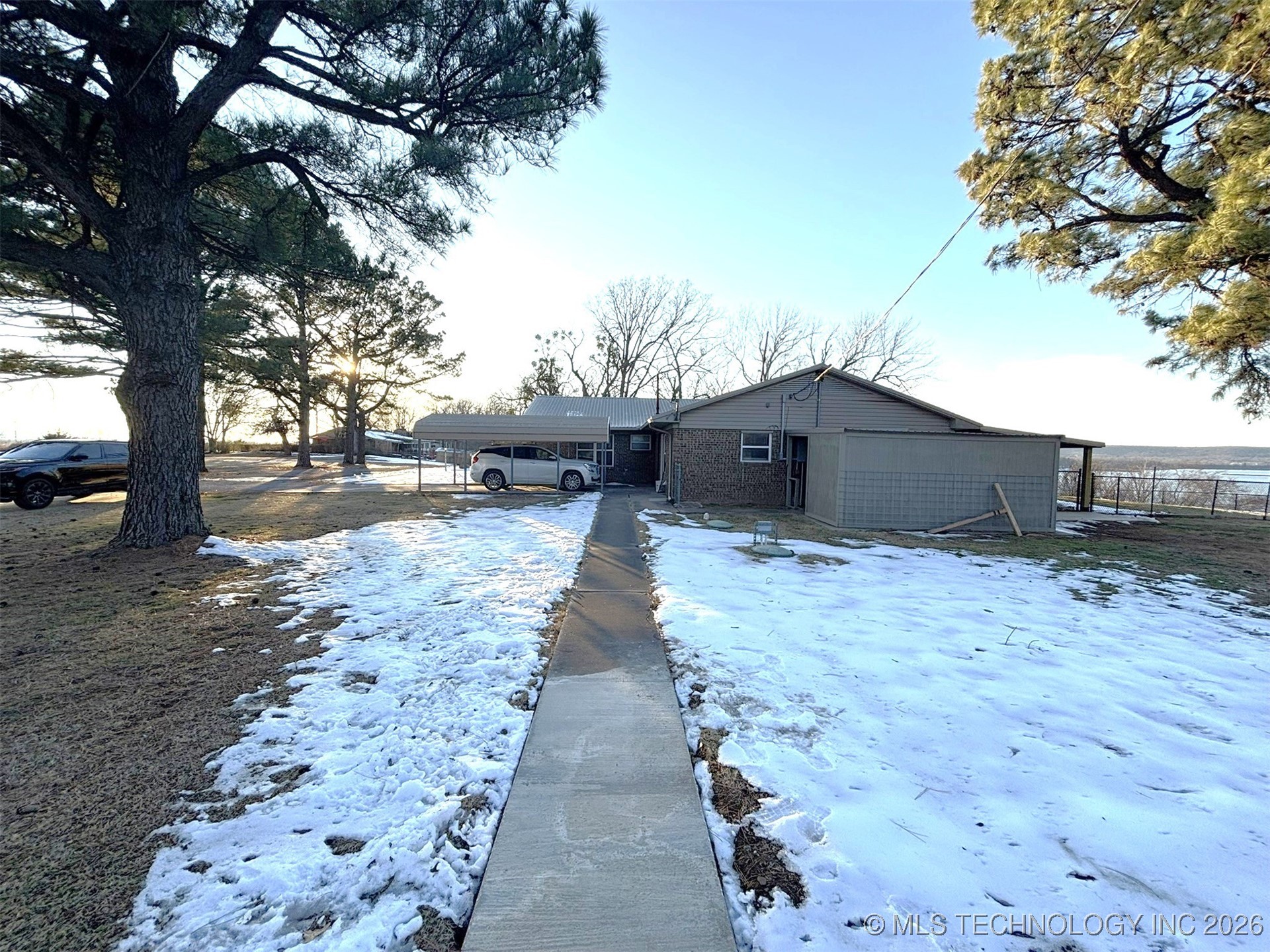 1148 Albert Road Property Photo 9