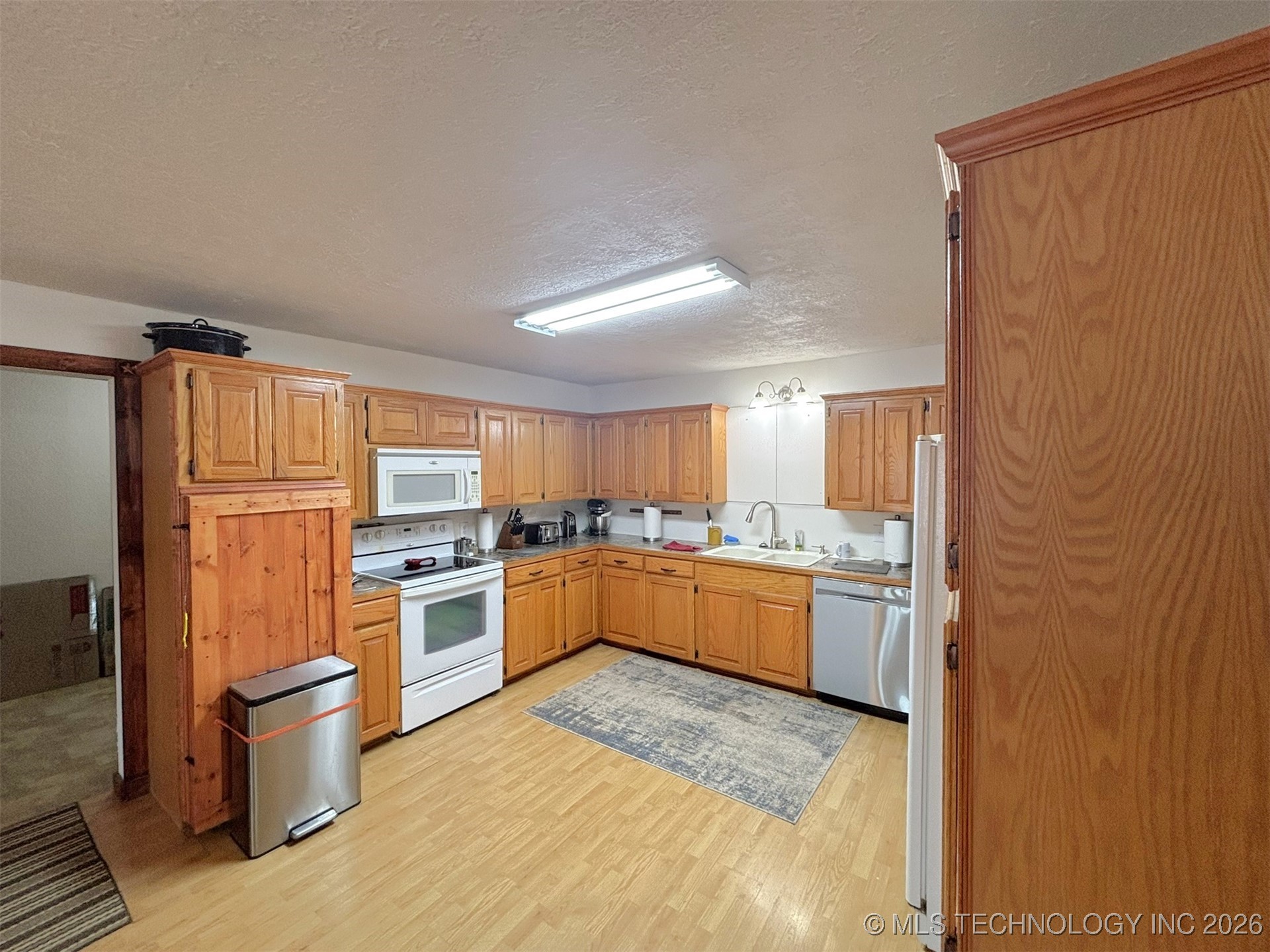 1148 Albert Road Property Photo 21