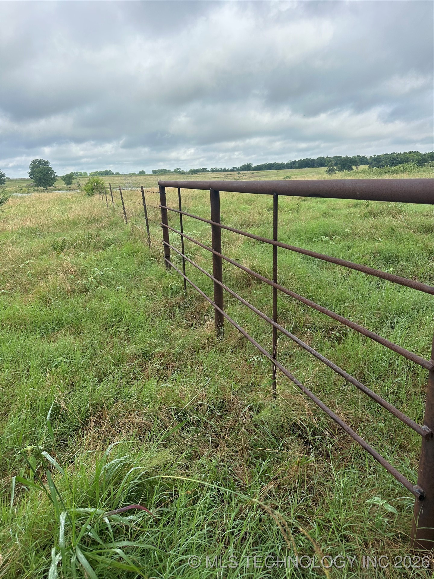 001 Shoe Make Property Photo 10