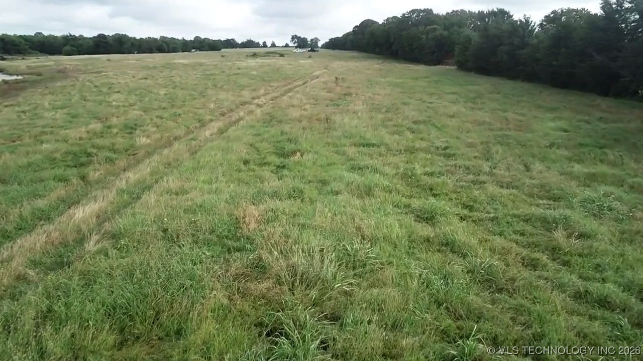 001 Shoe Make Property Photo 18