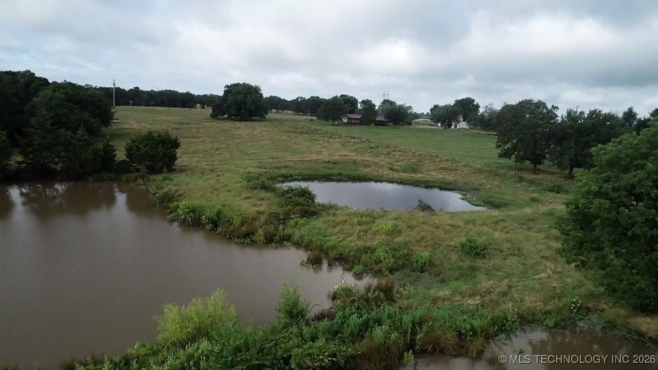 001 Shoe Make Property Photo 22