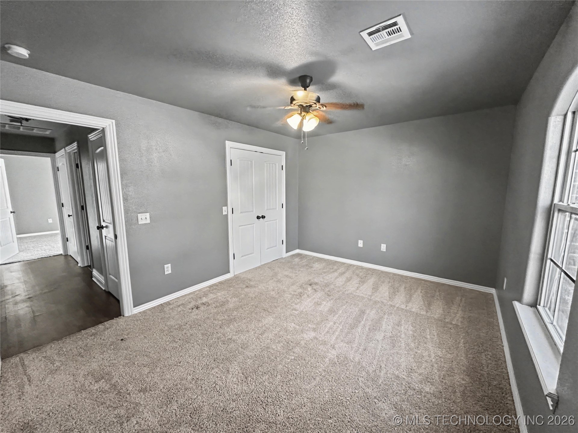 305 S Moccasin Avenue Property Photo 20