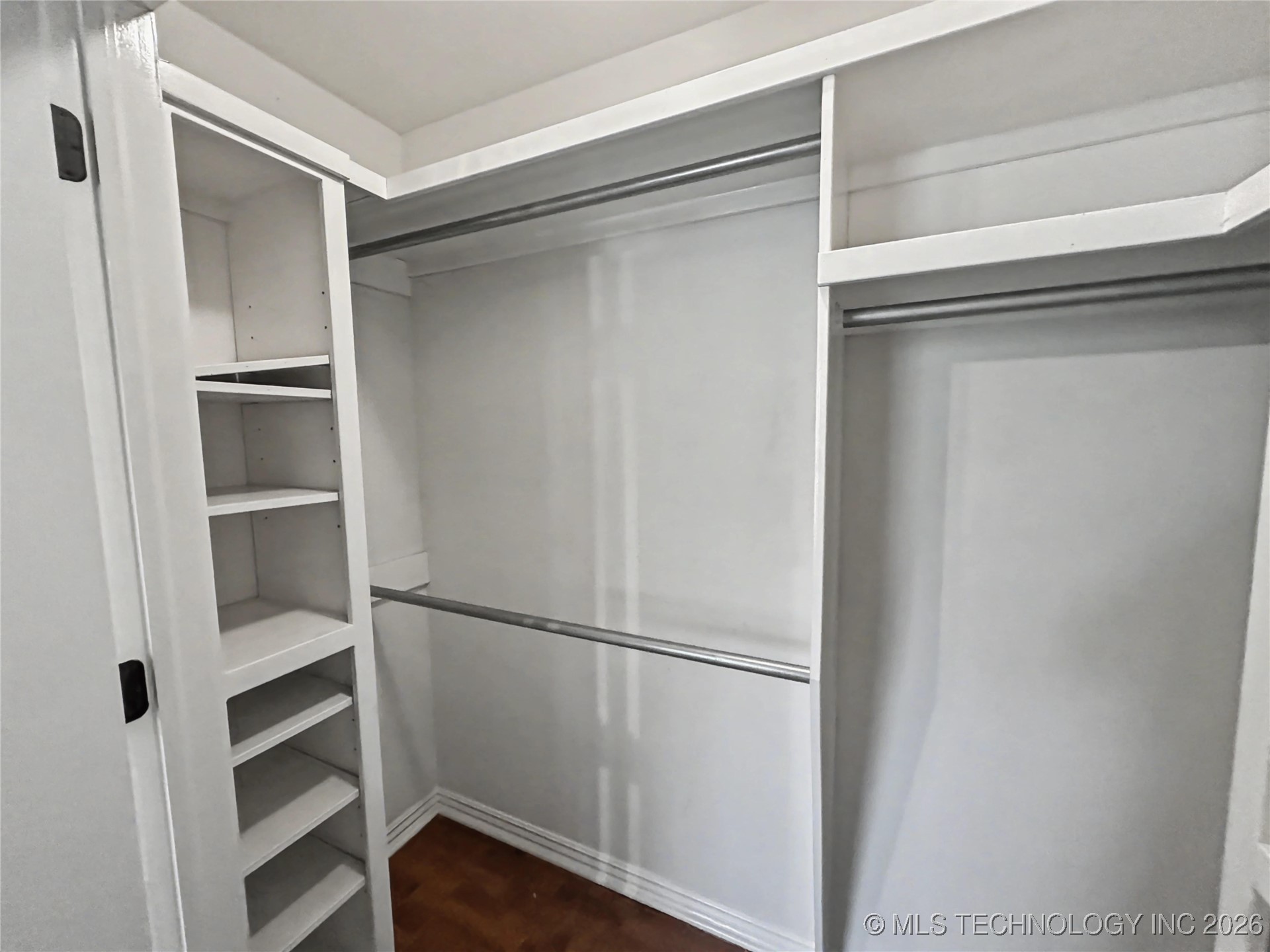 305 S Moccasin Avenue Property Photo 23