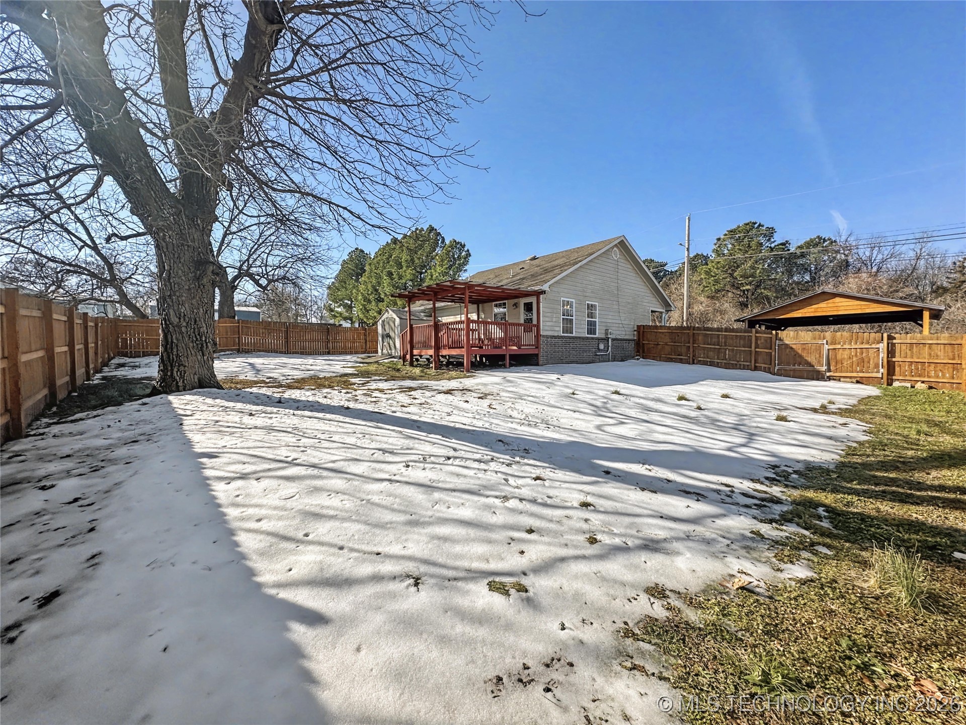 305 S Moccasin Avenue Property Photo 32