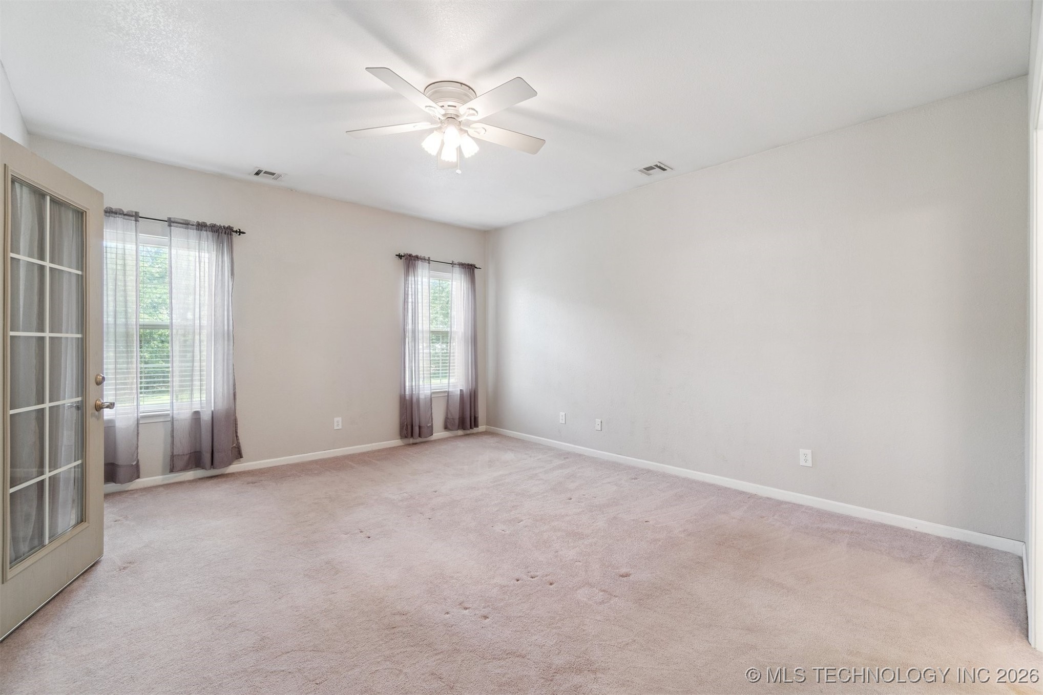 1701 N Skinner Avenue Property Photo 27