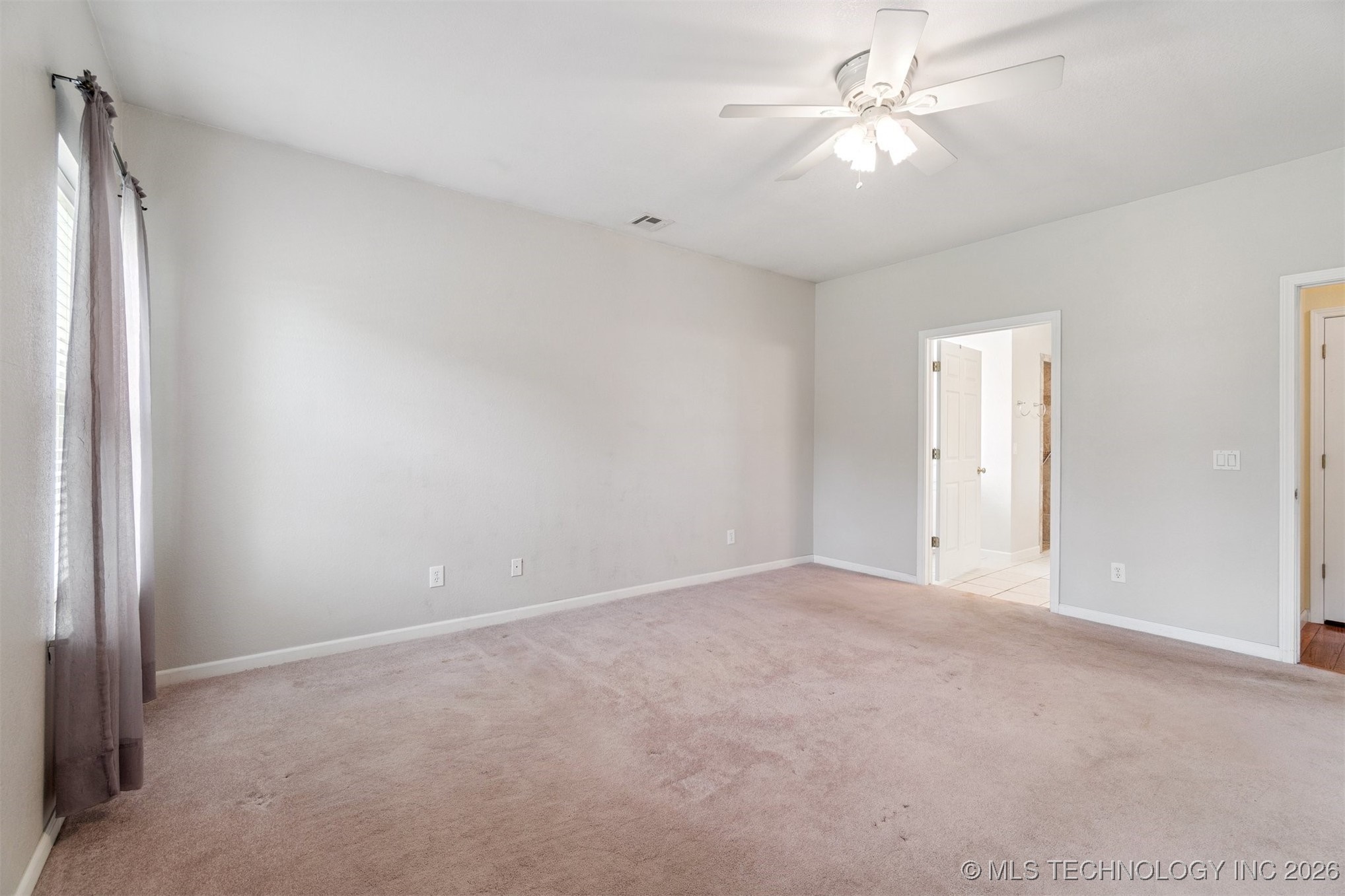 1701 N Skinner Avenue Property Photo 28