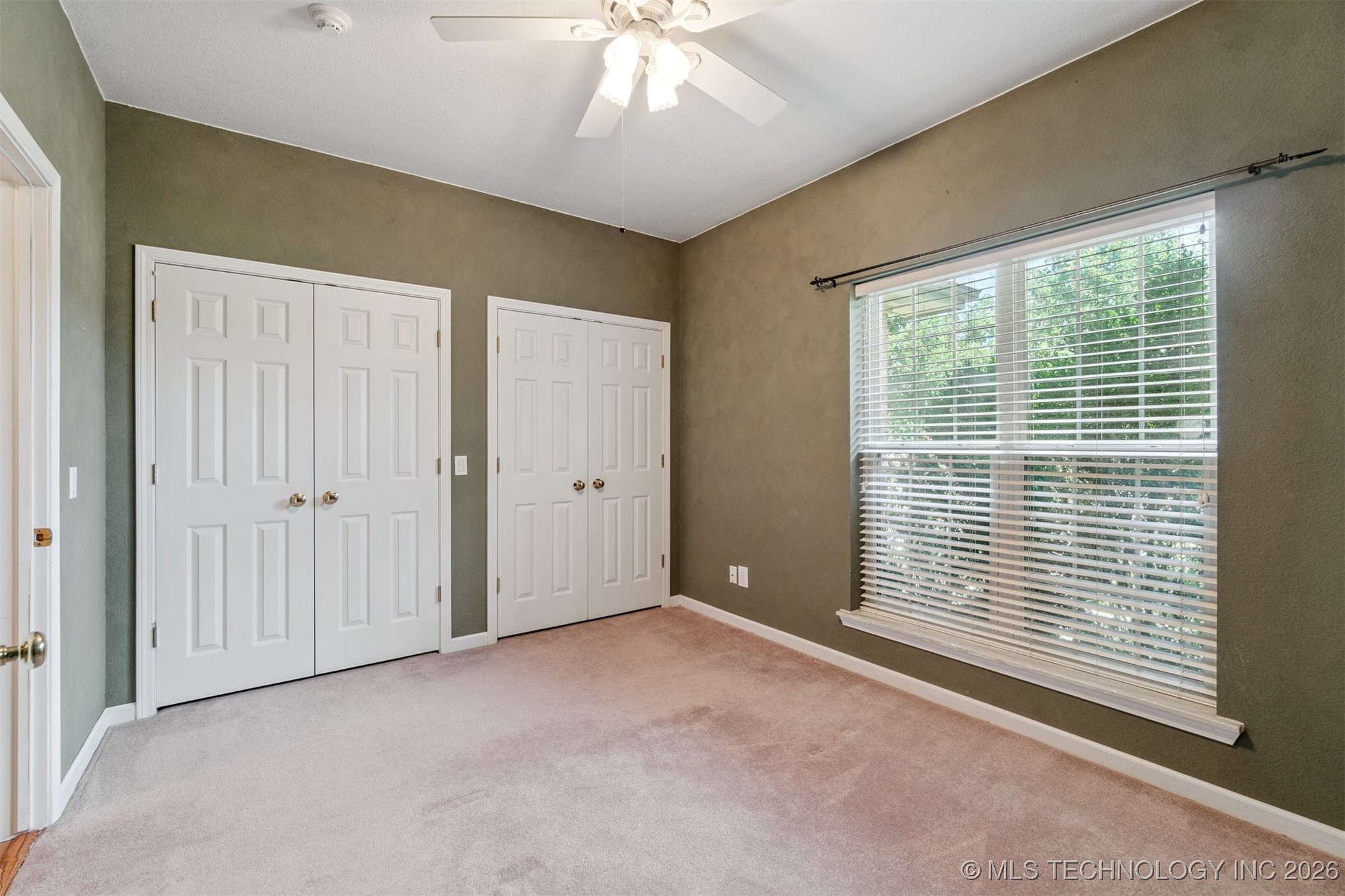 1701 N Skinner Avenue Property Photo 38