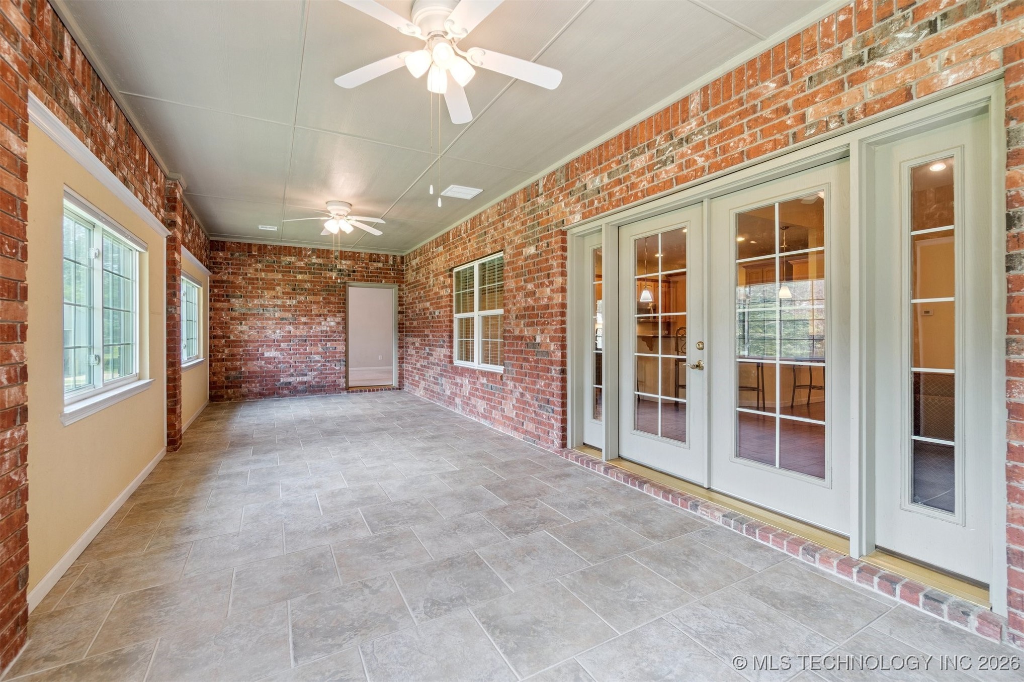 1701 N Skinner Avenue Property Photo 45