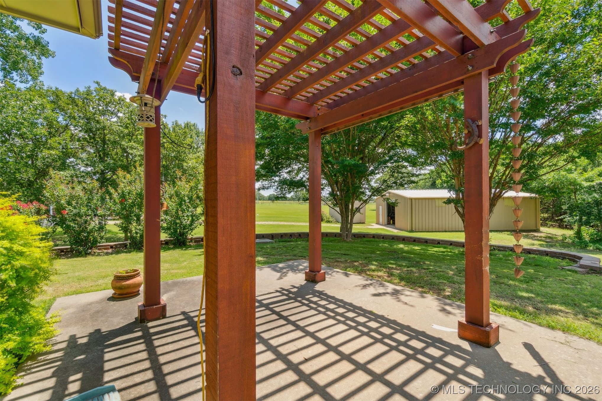 1701 N Skinner Avenue Property Photo 49