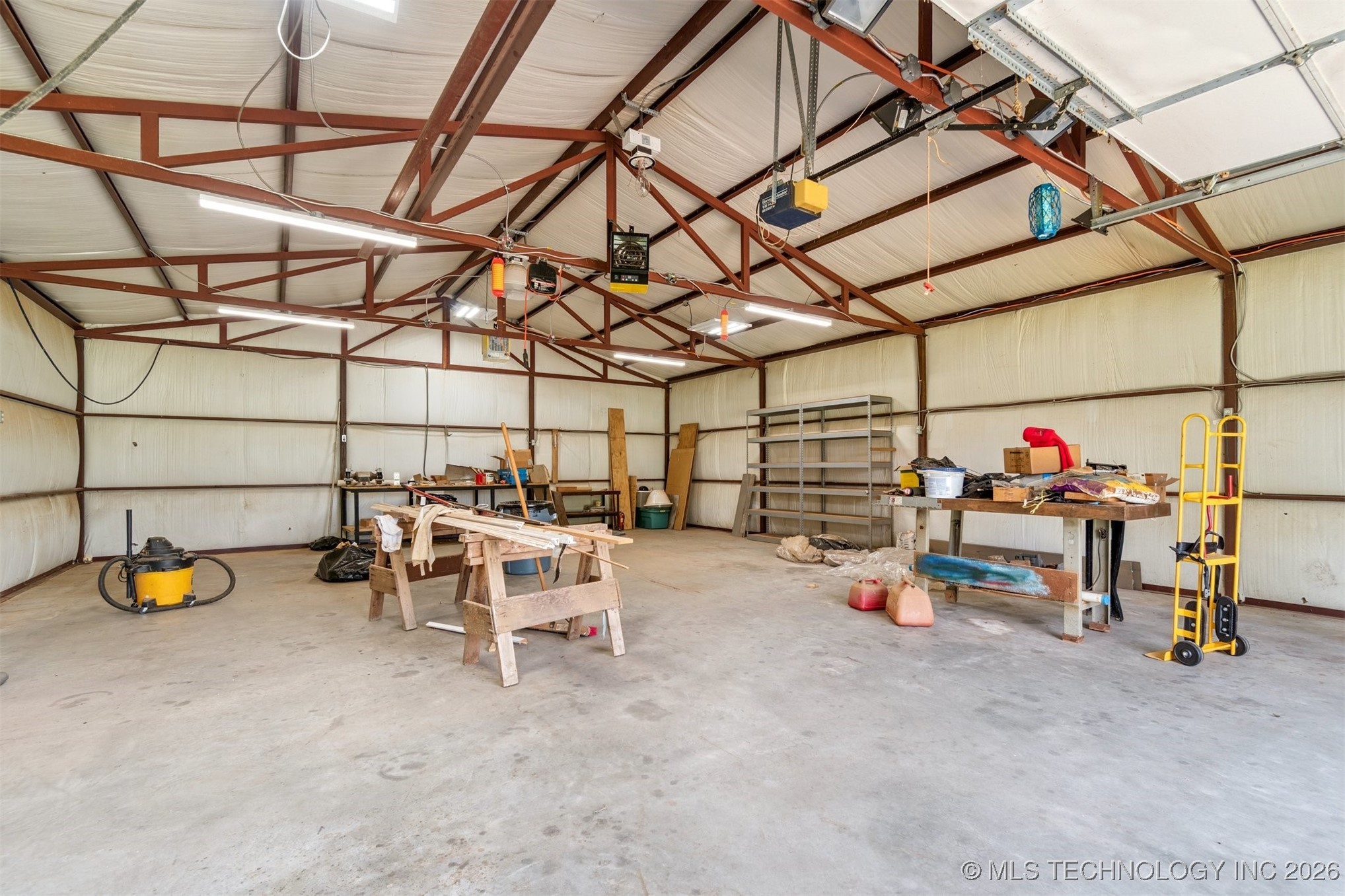 1701 N Skinner Avenue Property Photo 51