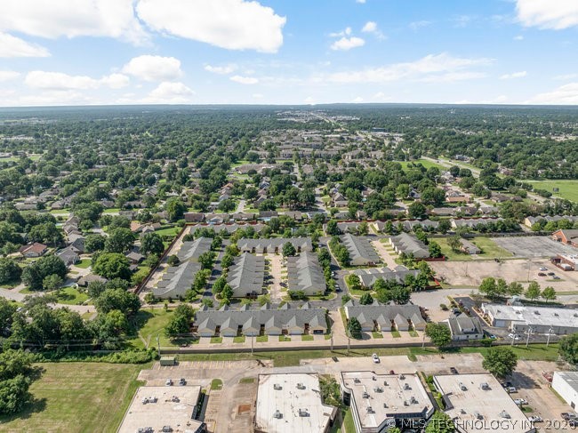 7409 S 84th East Avenue Property Photo 36