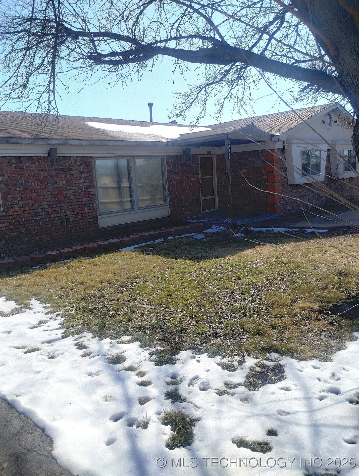 1035 N 89th East Avenue Property Photo 1